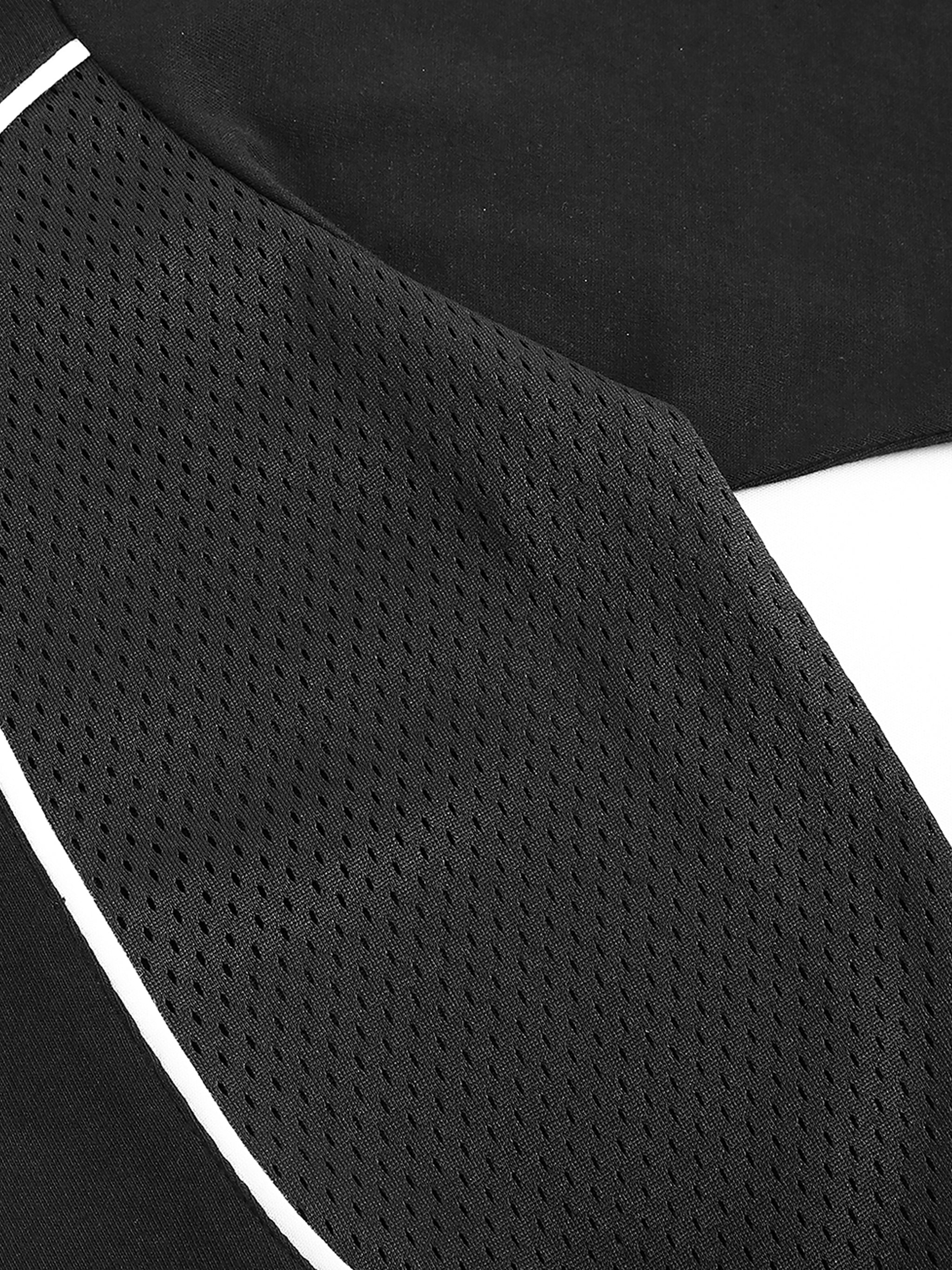 #8 Contrast Piped Panel T-Shirt